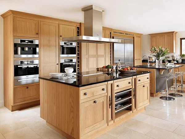 Phòng bếp tông chủ đạo là nâu và các đồ inox rất tốt cho mệnh Mộc Phòng bếp tông chủ đạo là nâu và các đồ inox rất tốt cho mệnh Mộc